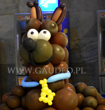 Scooby Doo z balonów.